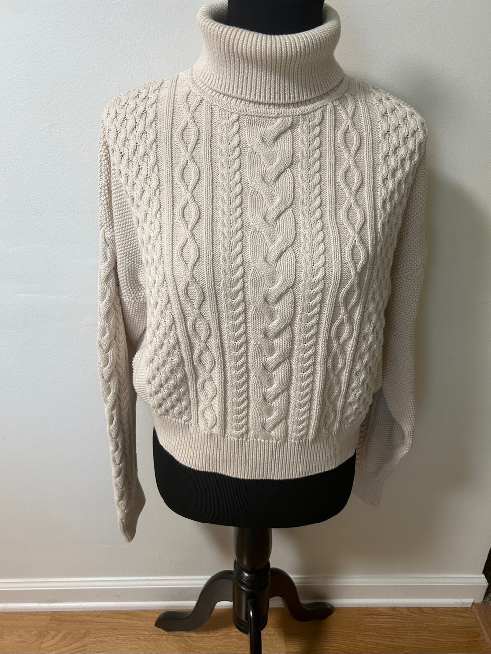 Gap Cropped Turtleneck Sweater